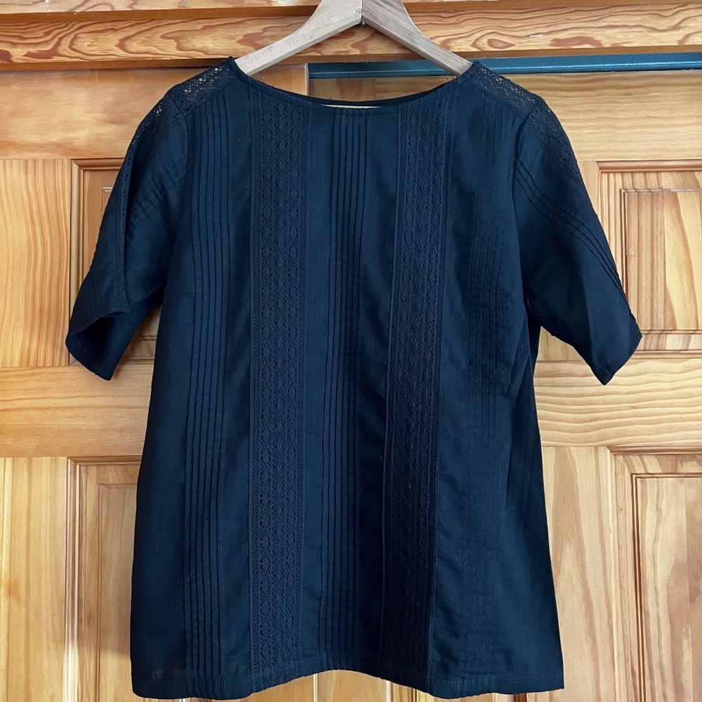 Old Navy Cotton Lace Top M